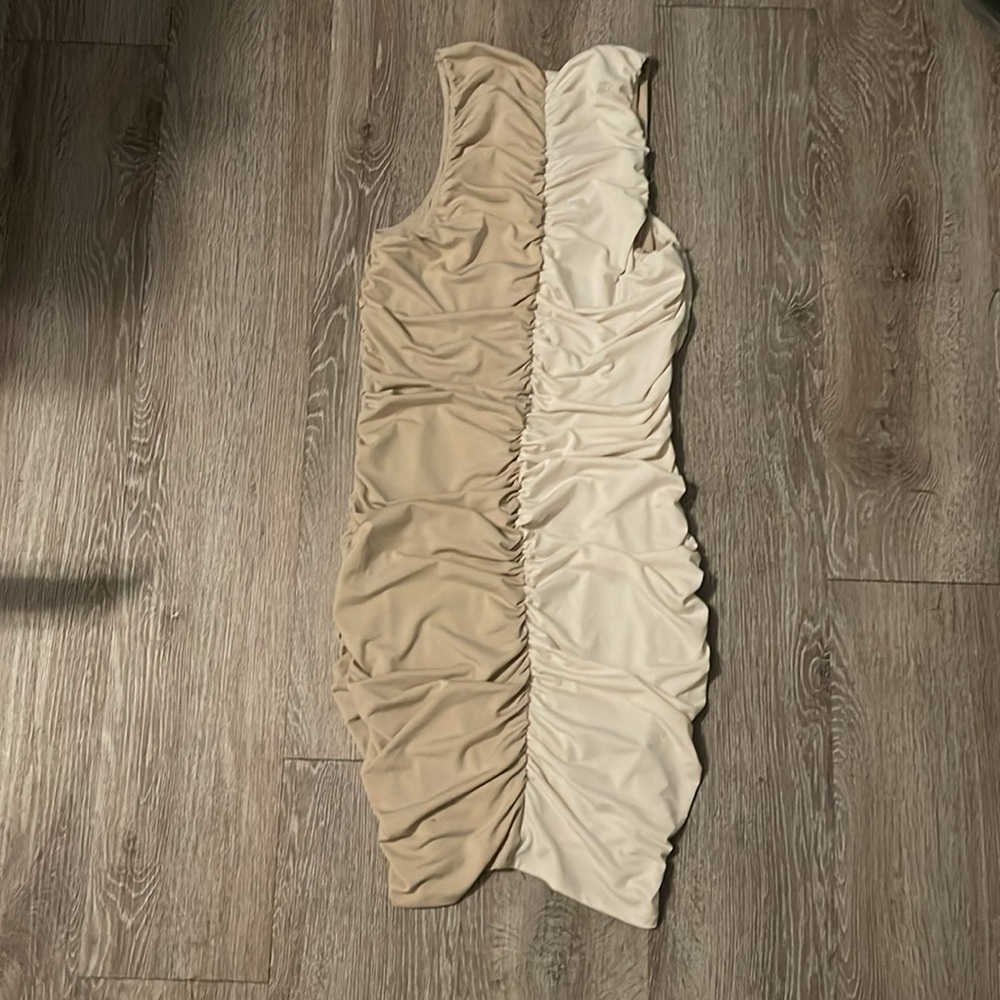 Abercrombie And Fitch Size Large Keyhole Ruched M… - image 4